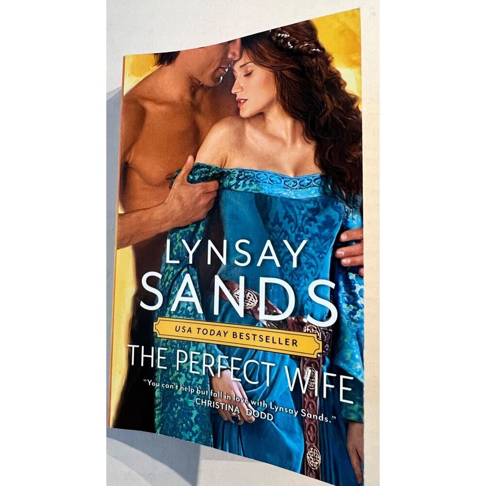 The Perfect Wife by Lynsay Sands Paperback Book Novel